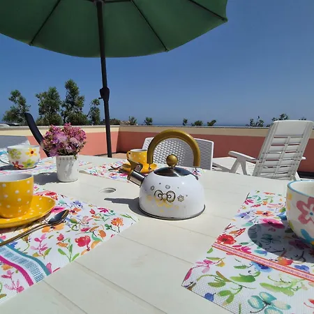 Olivia Casa In Collina Vista Mare 卡斯特尔萨多