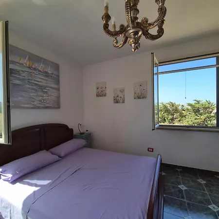Olivia Casa In Collina Vista Mare カステルサルド