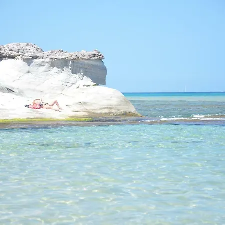 Olivia Casa In Collina Vista Mare 卡斯特尔萨多