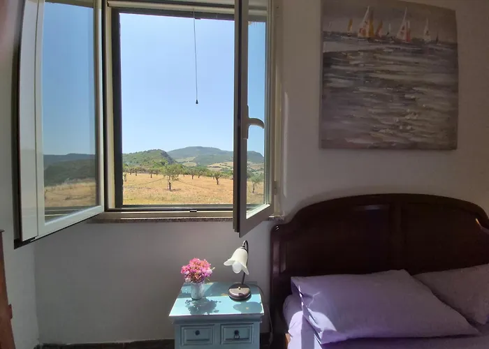 Olivia Casa In Collina Vista Mare Nyaraló