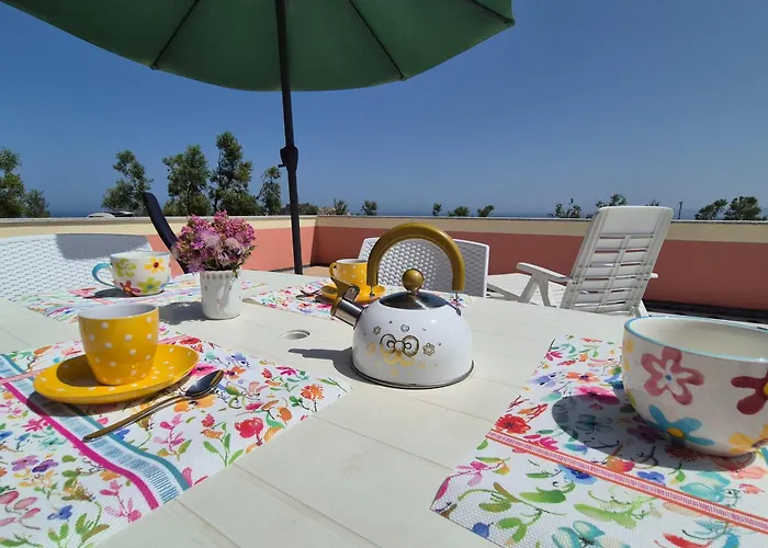 Olivia Casa In Collina Vista Mare Castelsardo