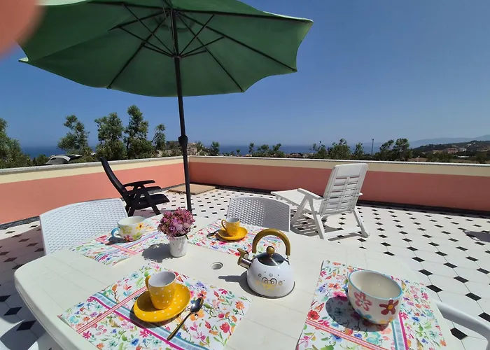 Nyaraló Olivia Casa In Collina Vista Mare