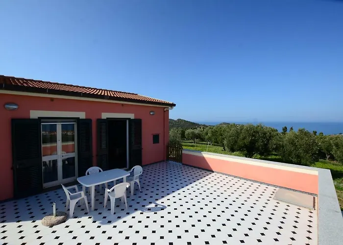Nyaraló Olivia Casa In Collina Vista Mare *